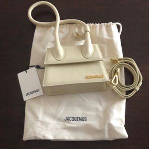 Jacquemus Le Chiquitto